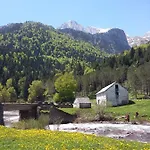 Hospederia Prepirineo * Undués-Pintano