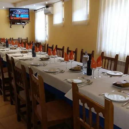 Hospederia Prepirineo אורחן *